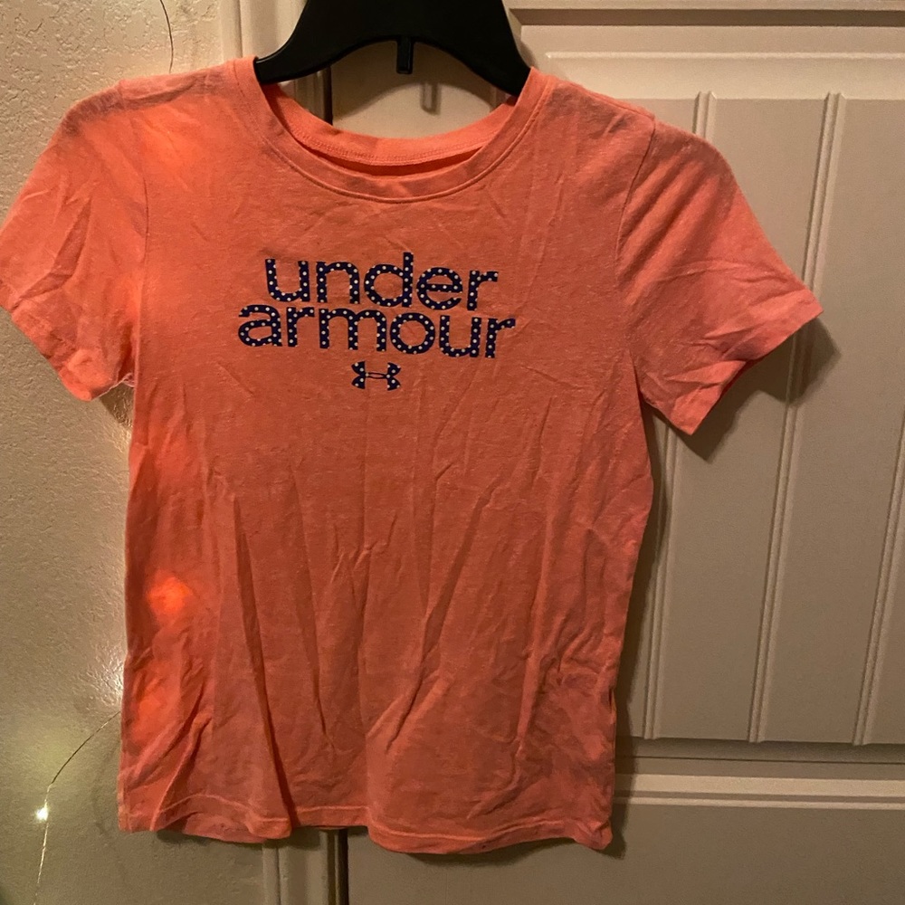 Peach under armour shirt